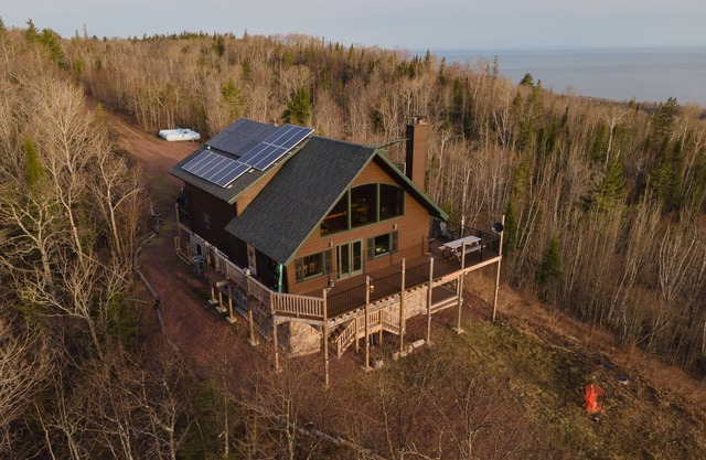Copper Harbor - The Ultimate In Scenery & Seclusion On Brockway Mountain