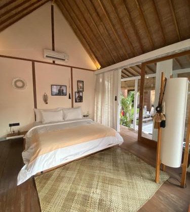 Coral Drift Resort & Villas