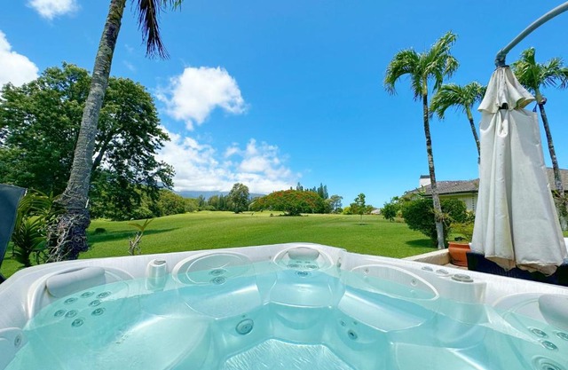 Coral Hale 5br 3ba Luxury Home, AC, Hot Tub and Stunning Views