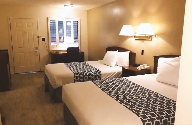 Coratel Inn & Suites By Jasper McCook - Standard 2 Queen Bed NS
