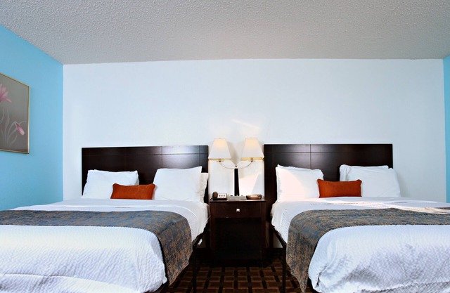 Coratel Inn & Suites By Jasper Newton - 2 Queen Bed NS