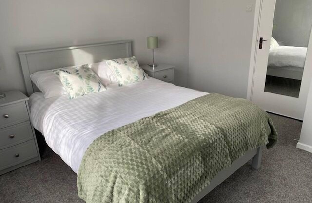 Cortoon Inn, Double Room 6 (1 DBL)