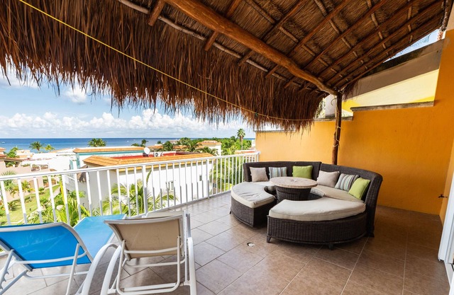 Costa del Sol D6- 3BR / 3.5 Bath Home in a beachfront community