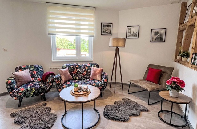 Cosy apartment for 4 people with WIFI, TV, pets allowed and parking