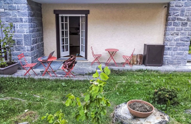 Cosy apartment for 3 guests with WIFI, TV and pets allowed