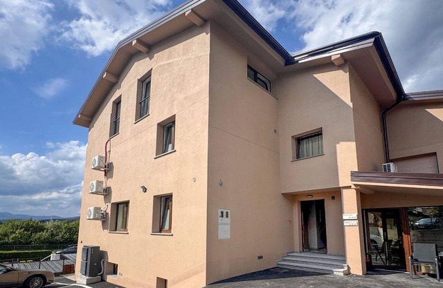 Cosy apartment for 4 guests with WIFI, A/C, TV, panoramic view and parking