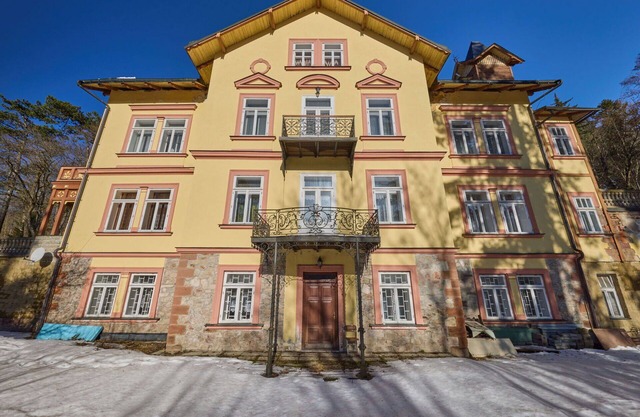 Cosy apartment for 5 people with WIFI and TV