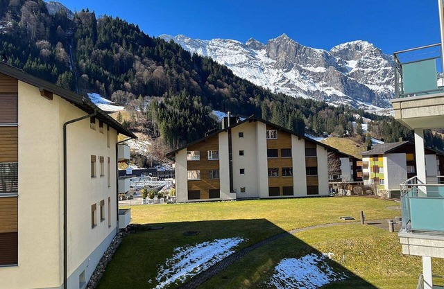 Cosy apartment for 6 guests with WIFI, TV and balcony