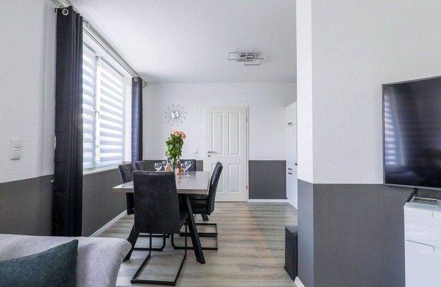 Cosy apartment for 6 guests with WIFI, TV and terrace