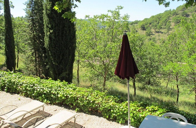 Cosy apartment in villa for 4 guests with WIFI, patio, pets allowed and panoramic view