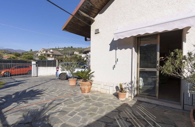 Cosy apartment for 2 guests with A/C, WIFI, TV, terrace and panoramic view