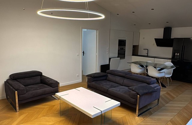 Cosy F2 in Saint-Maur-des-Fossés