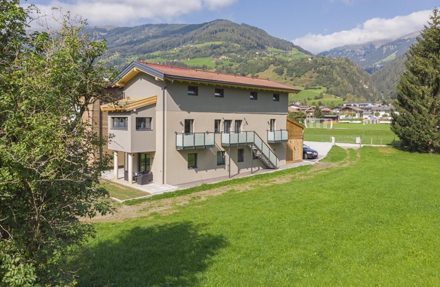 Cosy holiday apartment near the ski lift
