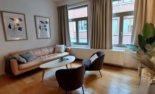 Cosy & modern historical cottage in old town - Leon 4P
