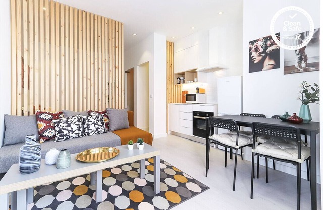 Cosy studio for 3 people in Alcantara with Wi-Fi and TV