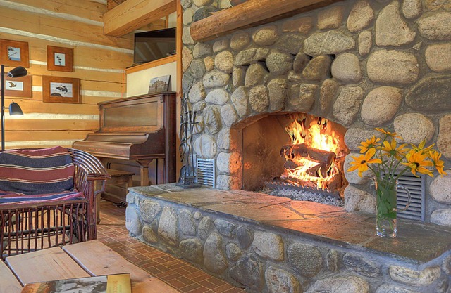 Cosy Winter Retreat! - Log Cabin -Fireplace- Nature at Your Door