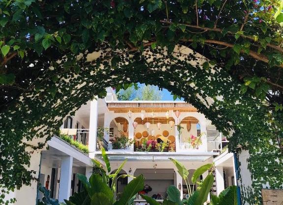 Coto Island Beach Village Homestay