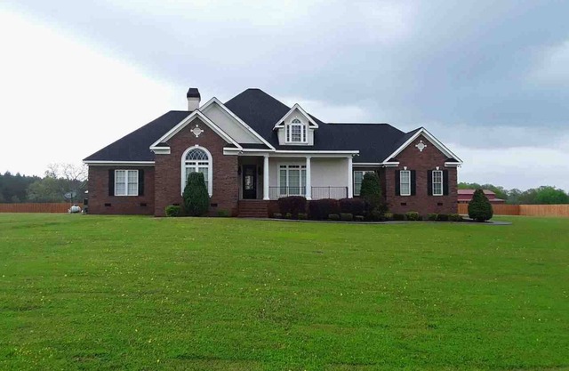 Country Estate Just in Time For The Masters Golf Tournament!