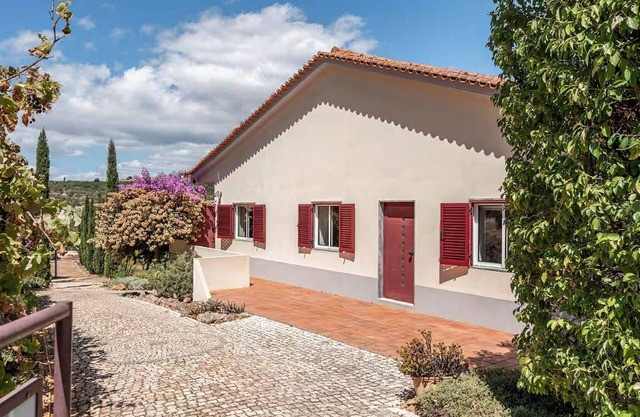 Country house with private pool near Silves