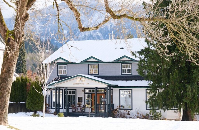 Courthouse Inn Revelstoke King (3)