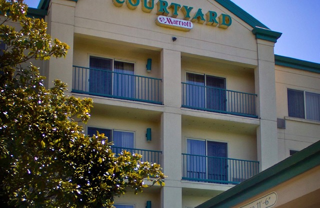 Courtyard by Marriott Portland Tigard