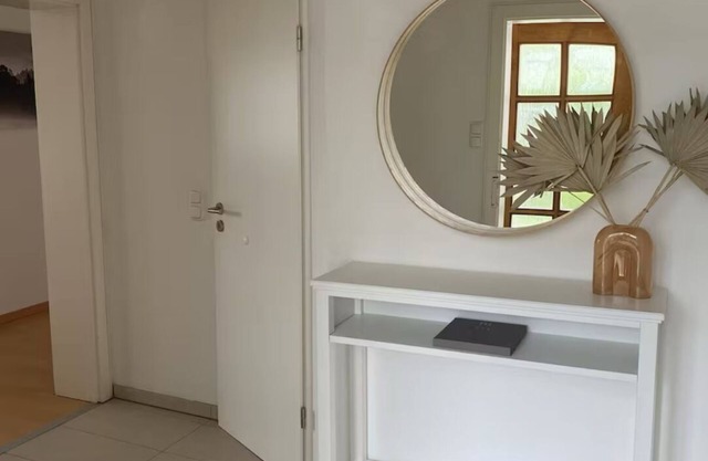 Cozy 1-bedroom apartment in Ulm that sleeps up to 4. Fast wifi and free parking.