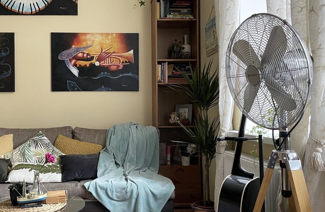 Cozy 1 Br Studio in Quiet Area near Center