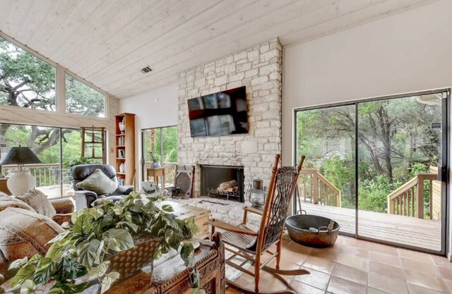 Cozy 1970's Texas Ranch