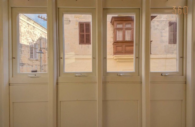 Cozy 1BR Apt in Birgu – Traditional Maltese Charm