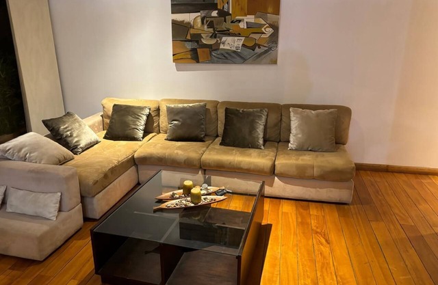 Cozy 2-bedroom apartment in enjoyable Quito Cumbayá