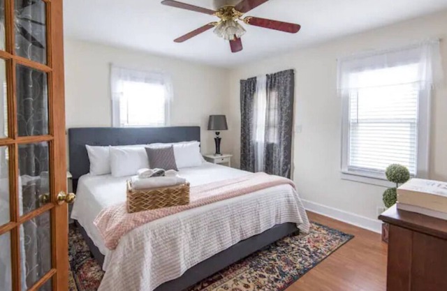 Cozy 3 Bedroom Home Starved Rock Pets Welcome