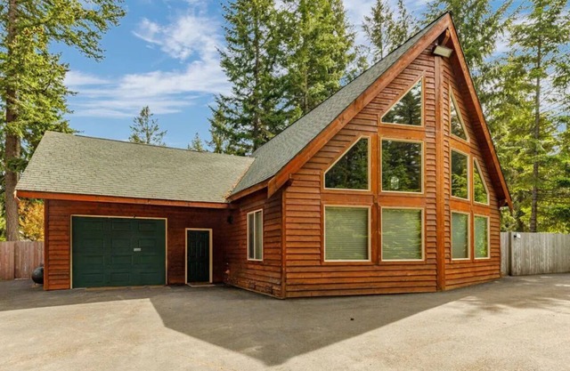 COZY-A-Frame Mountain Getaway!Easy Access/HotTub-GmRm-Winter - Sun Fun
