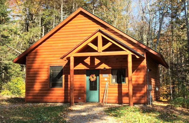 Cozy and pristine timberframe cabin