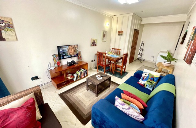 Cozy Apartment in Central KLA. *Unlimited Wifi, Netflix. Entire Apartment.