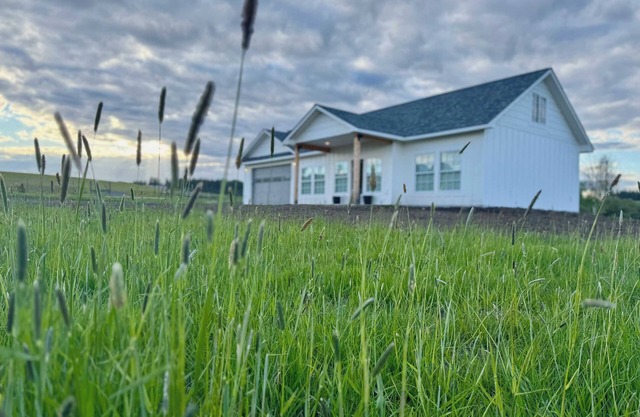 Cozy Avon Country Escape