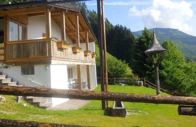 Cozy Chalet in Niederndorf bei Kufstein near Ski Area