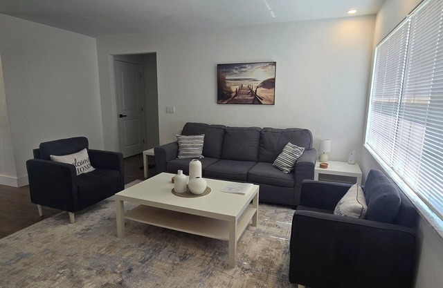 Cozy Clearwater 3 Bedroom Home