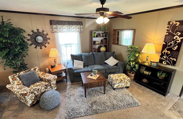Cozy, comfortable 2bd/2ba home in the Heart of Arkansas
