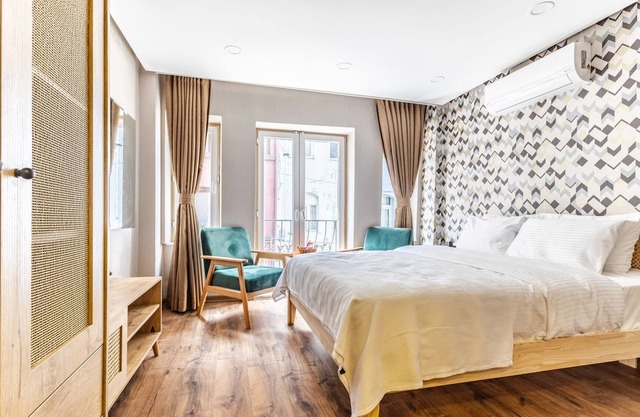 Cozy Historic Studio Flat 9 min to GoldenHorn