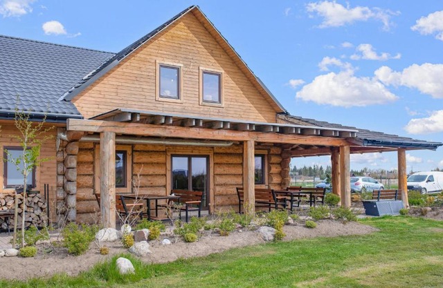 Cozy Home In Jezierzany With Sauna