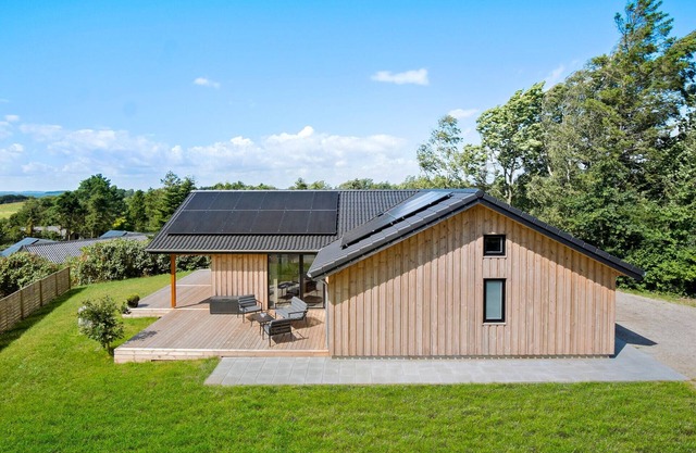 Cozy home in Millinge with sauna