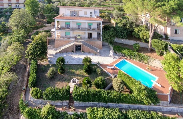 Cozy home in Vallerotonda with Wi-Fi