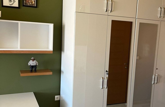 Cozy hotel suite with WiFi in peaceful Ankara