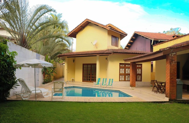 Cozy house - excellent value for money, enjoy.