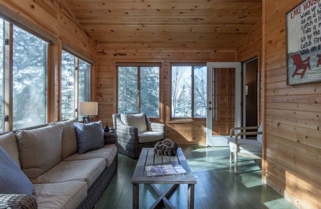 Cozy Lake Retreat at Red Pine Hill