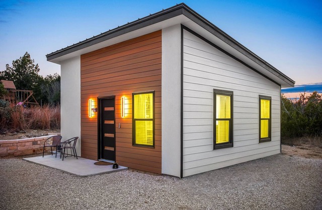 Cozy Luxe Casita | Spa Shower Deer Wine Vibes