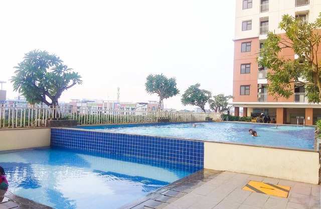 Cozy Modern Studio at Lagoon Apartment near Bekasi Town Square