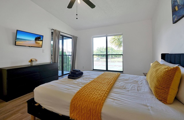 Cozy Oasis/3Beds/FastWifi/Patio/close to parks