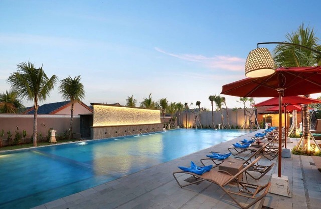 Cozy One Bedroom Suite Villa with a private pool, 5 minutes drive to the beach