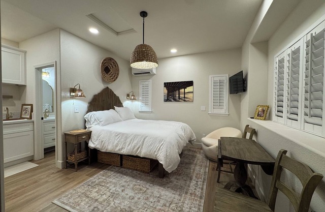 Cozy Private Casita in Grover Beach close to beachn
